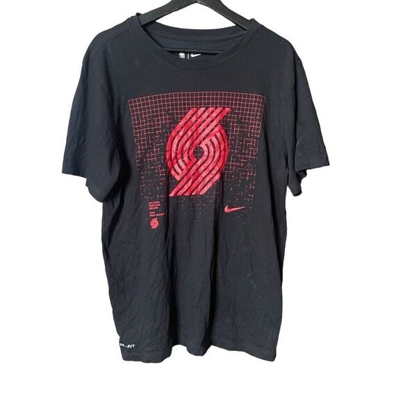 Nike Portland Blazers T Shirt Large - Picture 1 of 2